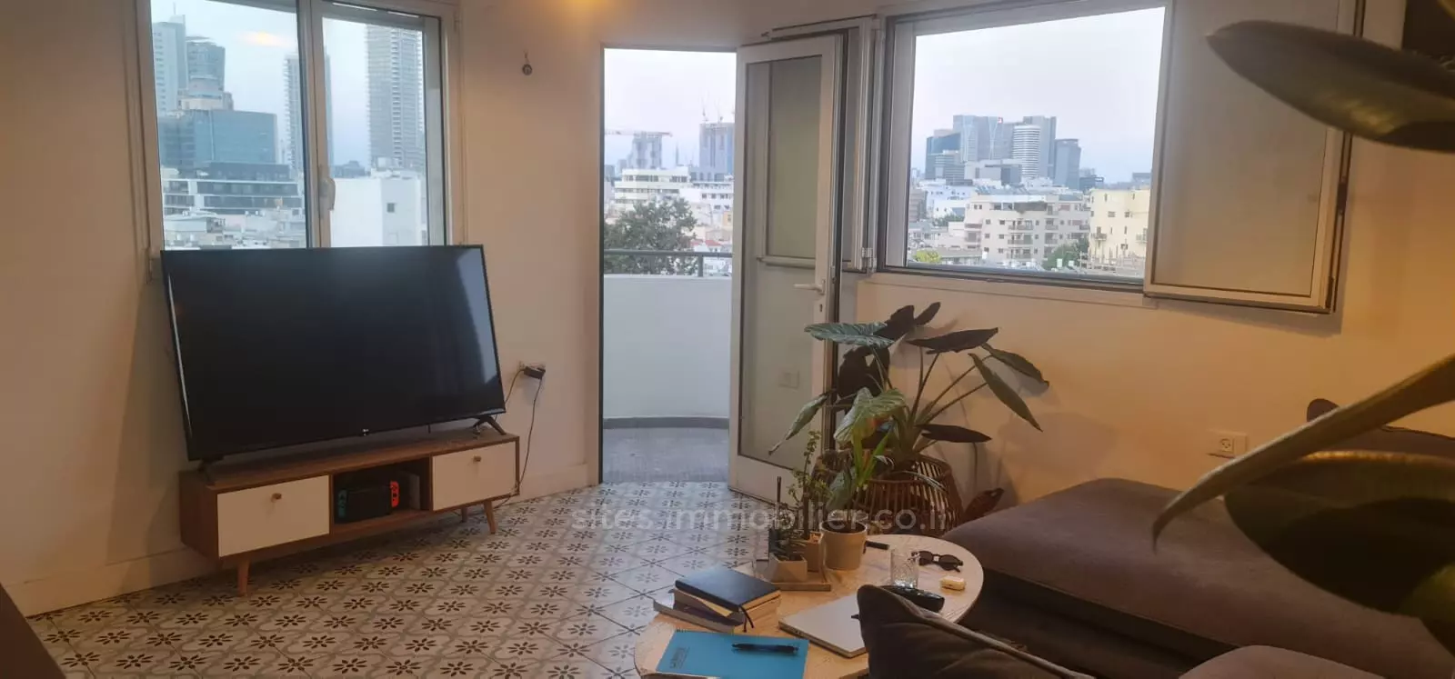 Villa 2 rooms Tel Aviv Florentine 457-IBL-1248