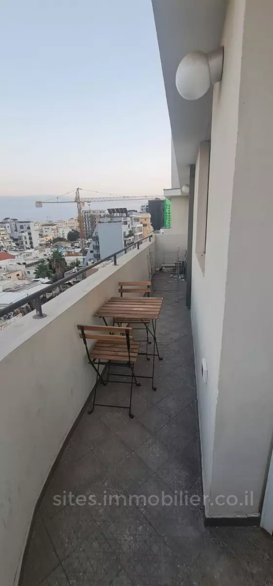 Villa 2 rooms Tel Aviv Florentine 457-IBL-1248