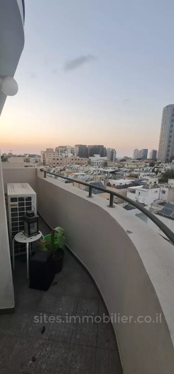 Villa 2 rooms Tel Aviv Florentine 457-IBL-1248