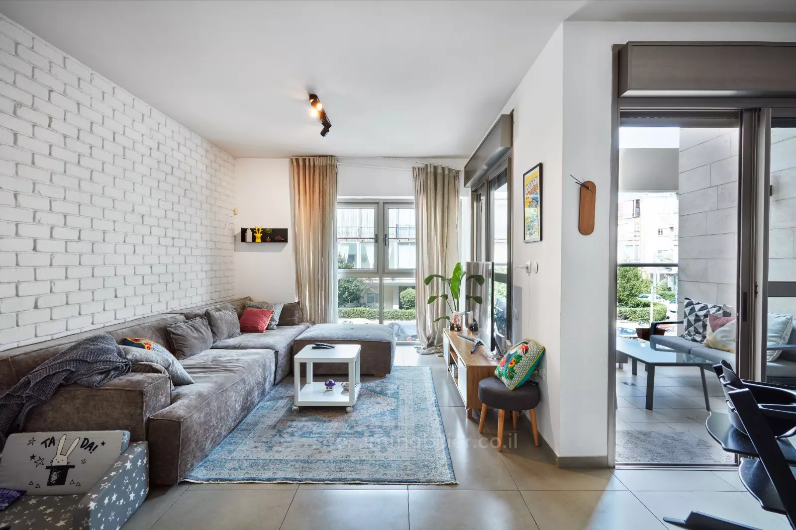 Apartment 3 rooms Tel Aviv Hatsafon hayachan 457-IBL-1271