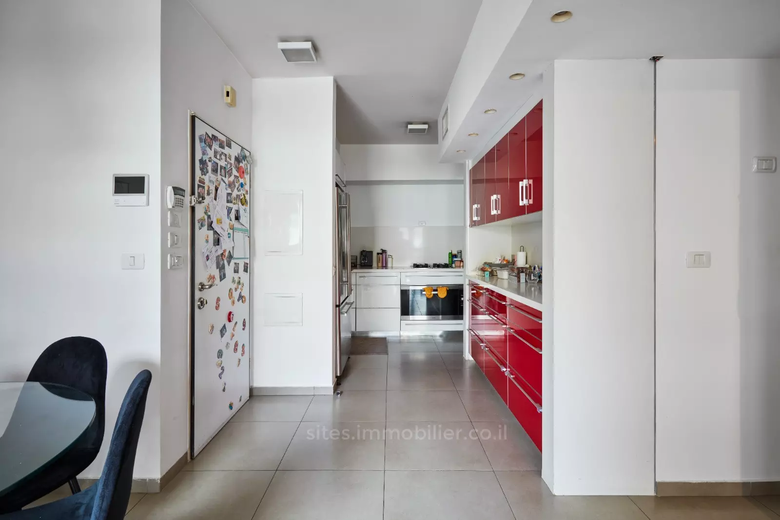 Apartment 3 rooms Tel Aviv Hatsafon hayachan 457-IBL-1271