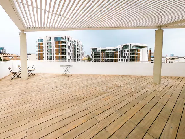 Sale Penthouse Tel Aviv