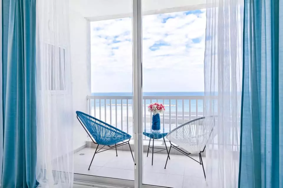 Apartment 3 rooms Tel Aviv First sea line 457-IBL-1292