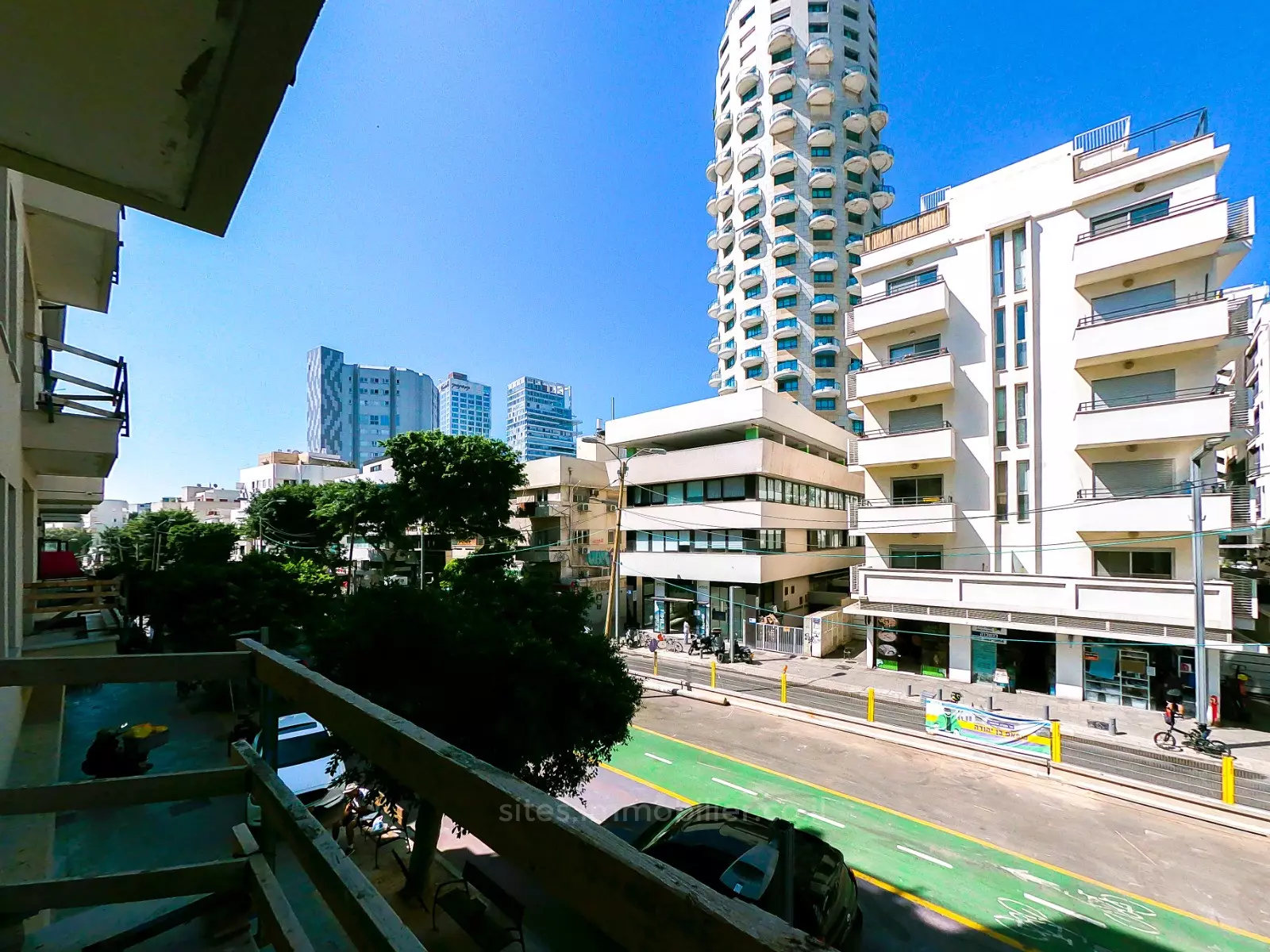 Apartment 3 rooms Tel Aviv City center 457-IBL-1298