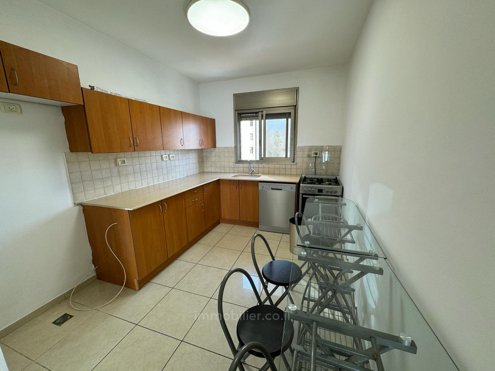 Apartment 4 Rooms Netanya Kikar 457-IBL-1310