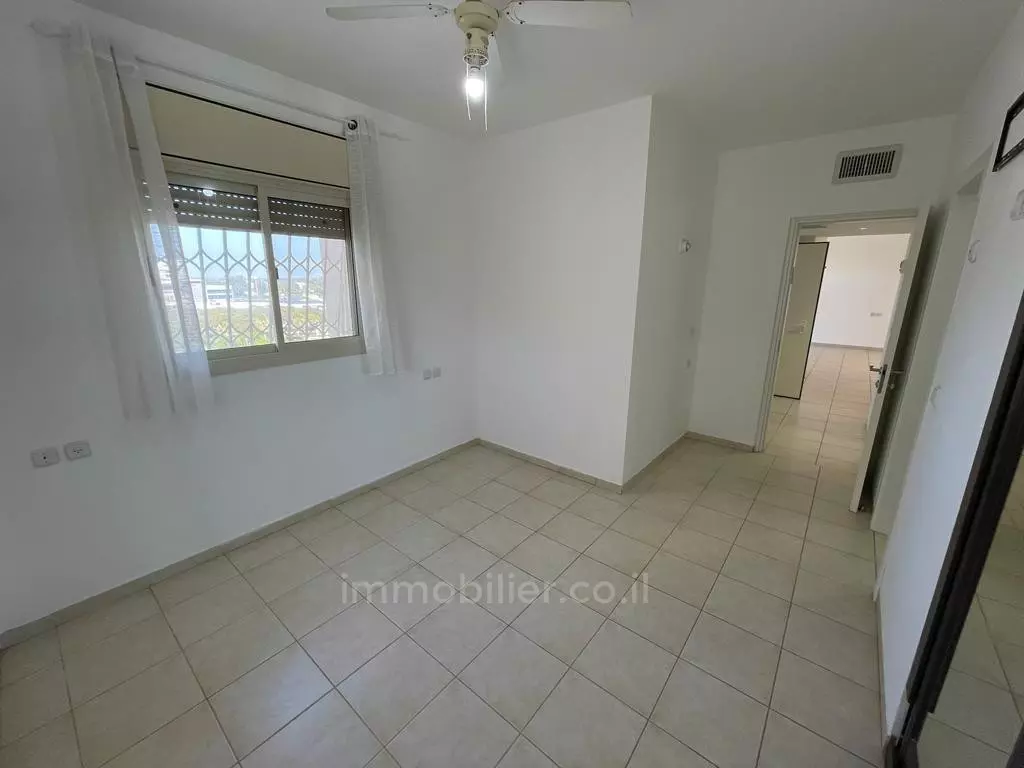 Apartment 4 rooms Netanya Kiriat Hasharon 457-IBL-1320