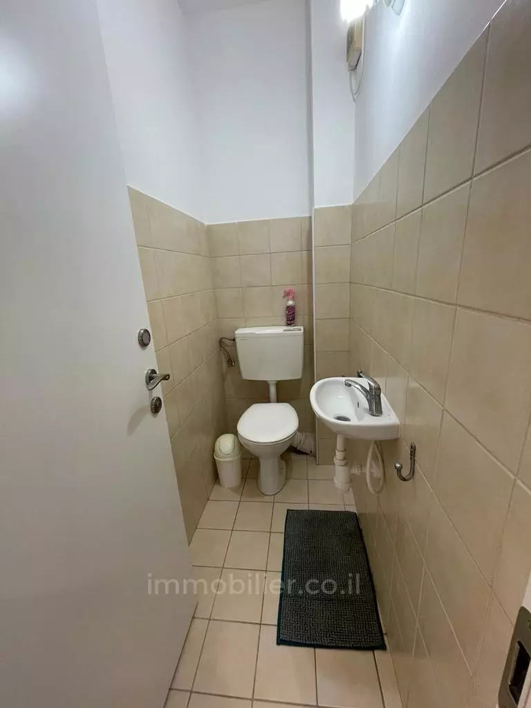 Apartment 4 rooms Netanya Kiriat Hasharon 457-IBL-1320