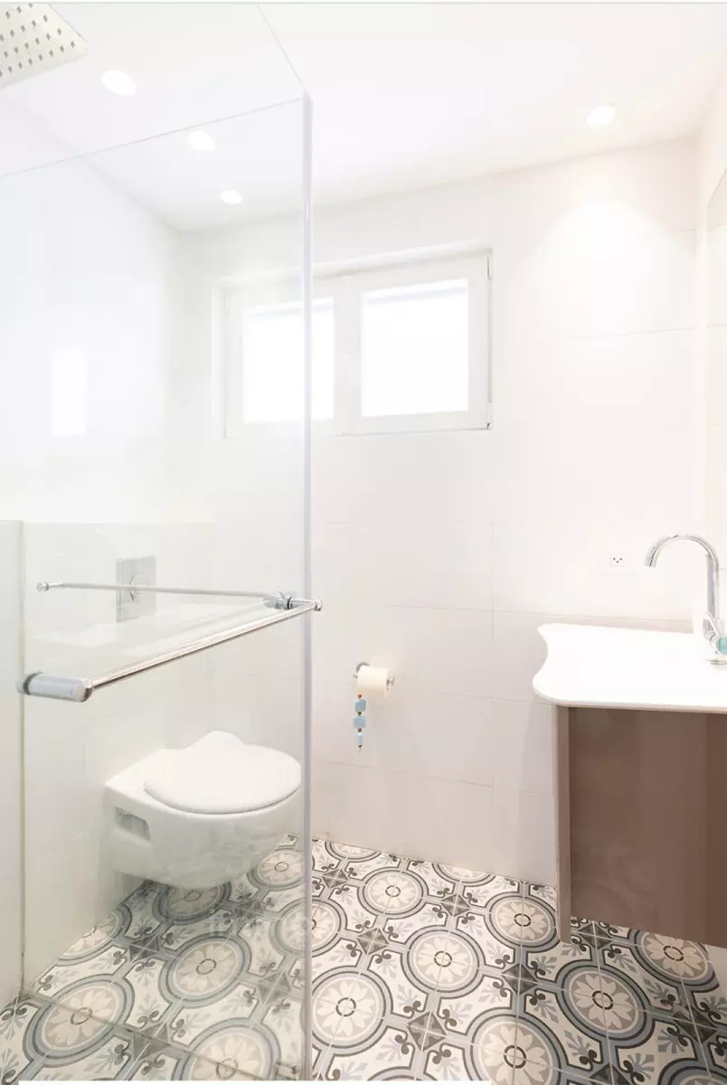 Apartment 4 rooms Tel Aviv quarter of the sea 457-IBL-1339