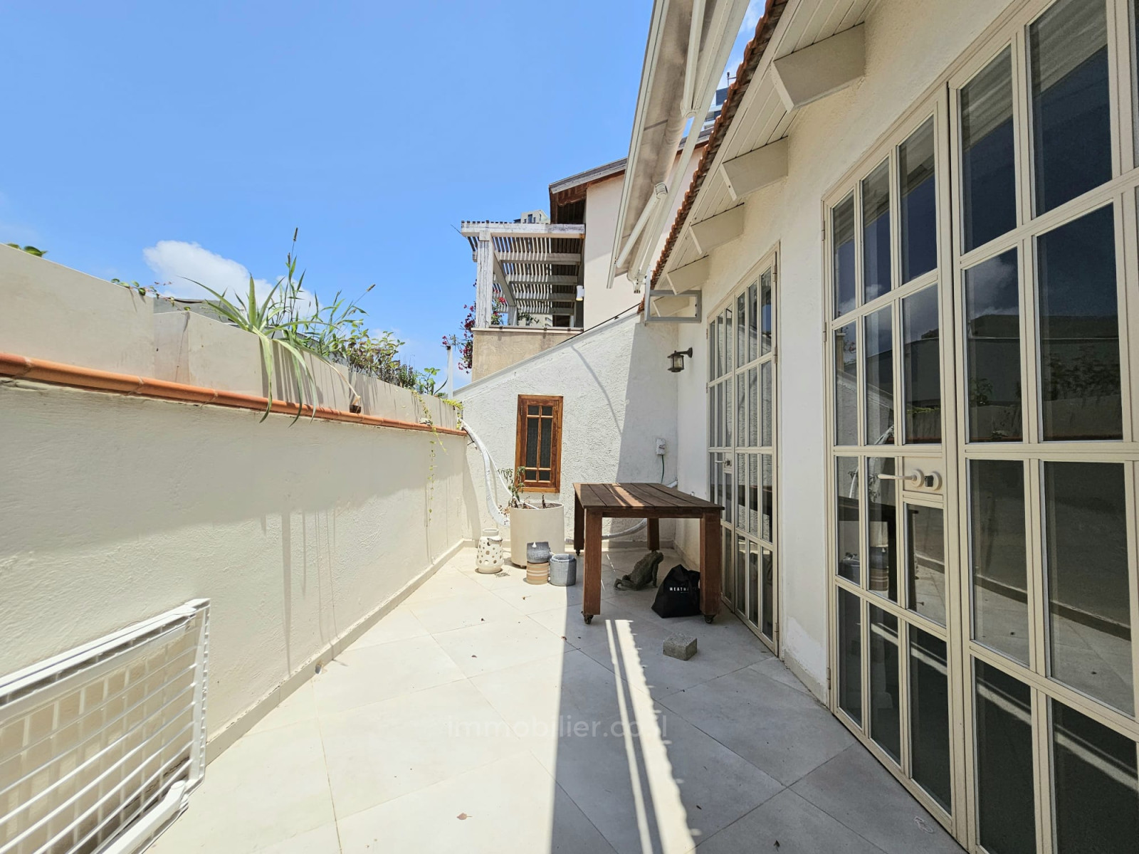 Duplex-Penthouse 4 Rooms Tel Aviv Neve Tsedek 457-IBL-1363