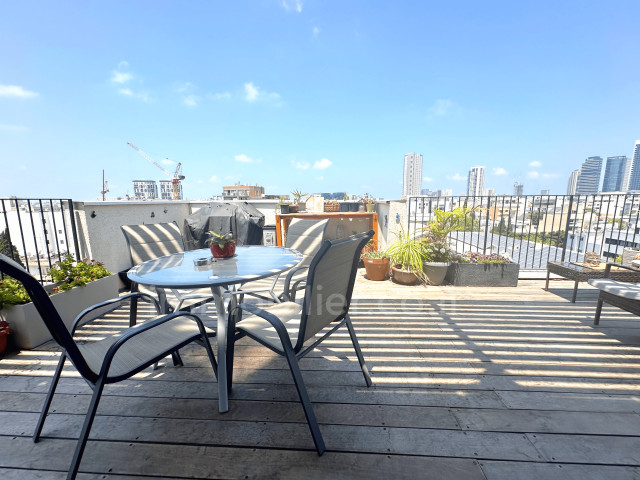 For sale Penthouse Tel Aviv