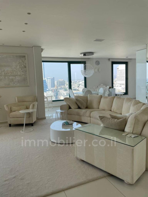 For sale Apartment Tel Aviv