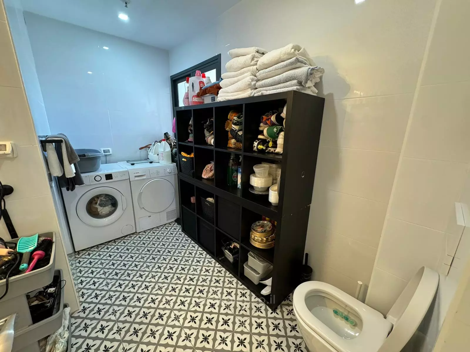 Mini-Penthouse 3 rooms Netanya City center 457-IBL-1376