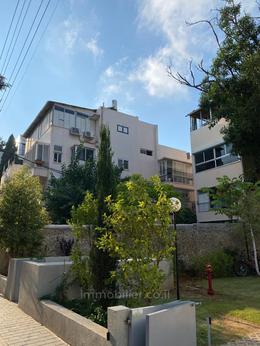 Apartment 4 Rooms Tel Aviv Rothshild 457-IBL-1381