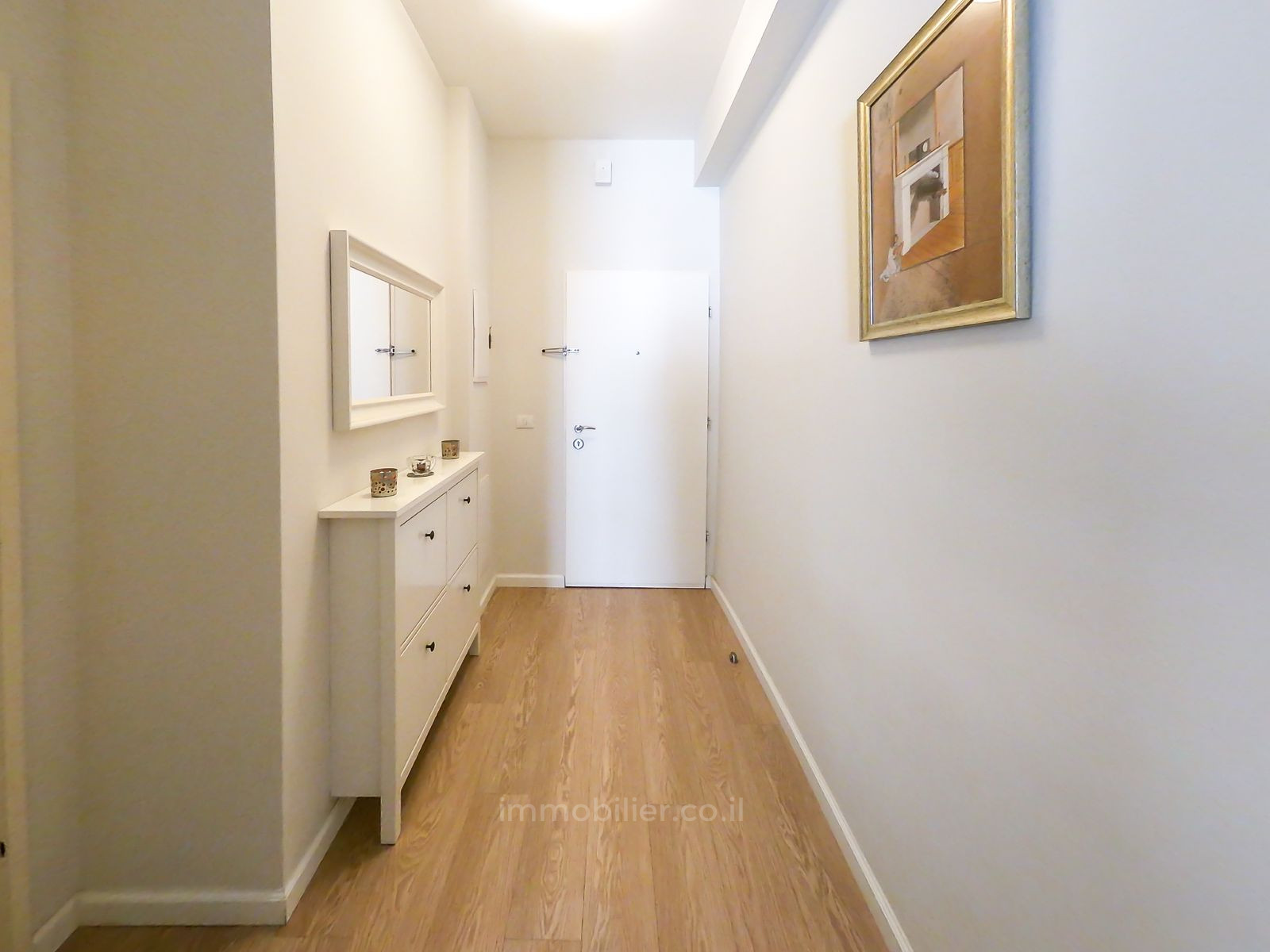 Apartment 3 Rooms Tel Aviv Hatsafon hayachan 457-IBL-1382