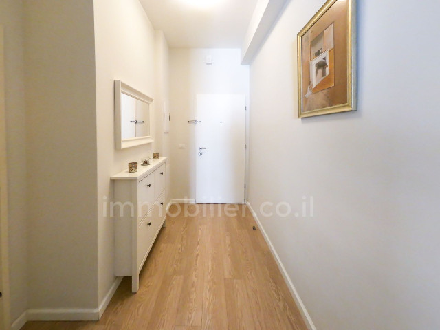 For sale Apartment Tel Aviv