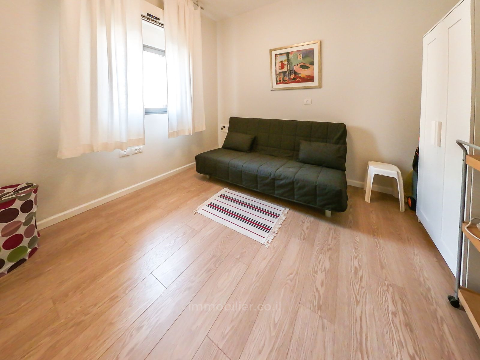 Apartment 3 Rooms Tel Aviv Hatsafon hayachan 457-IBL-1382