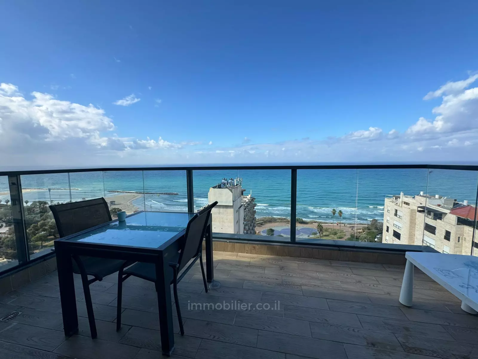 Apartment 3 rooms Netanya Kikar 457-IBL-1395