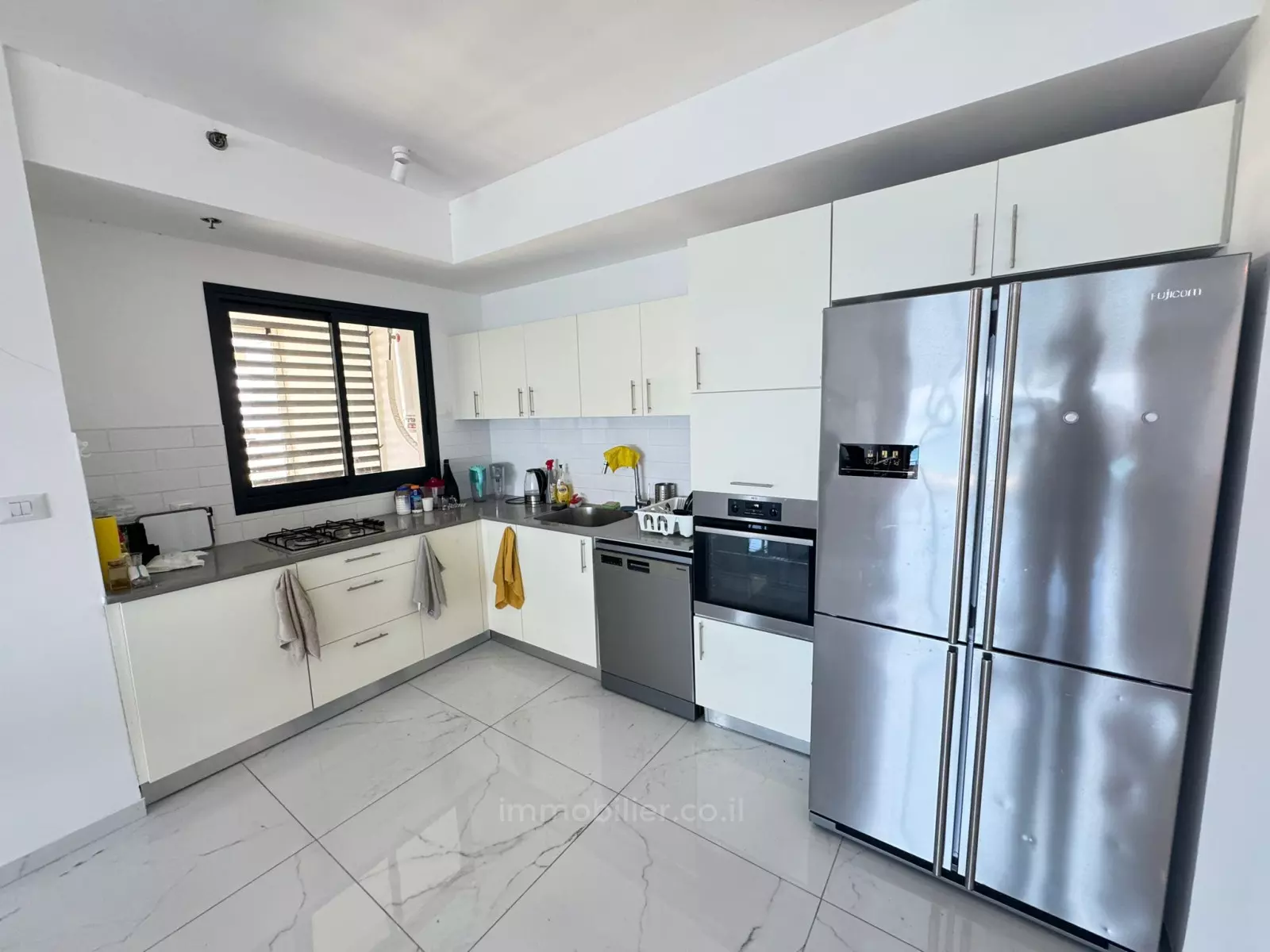 Apartment 3 rooms Netanya Kikar 457-IBL-1395