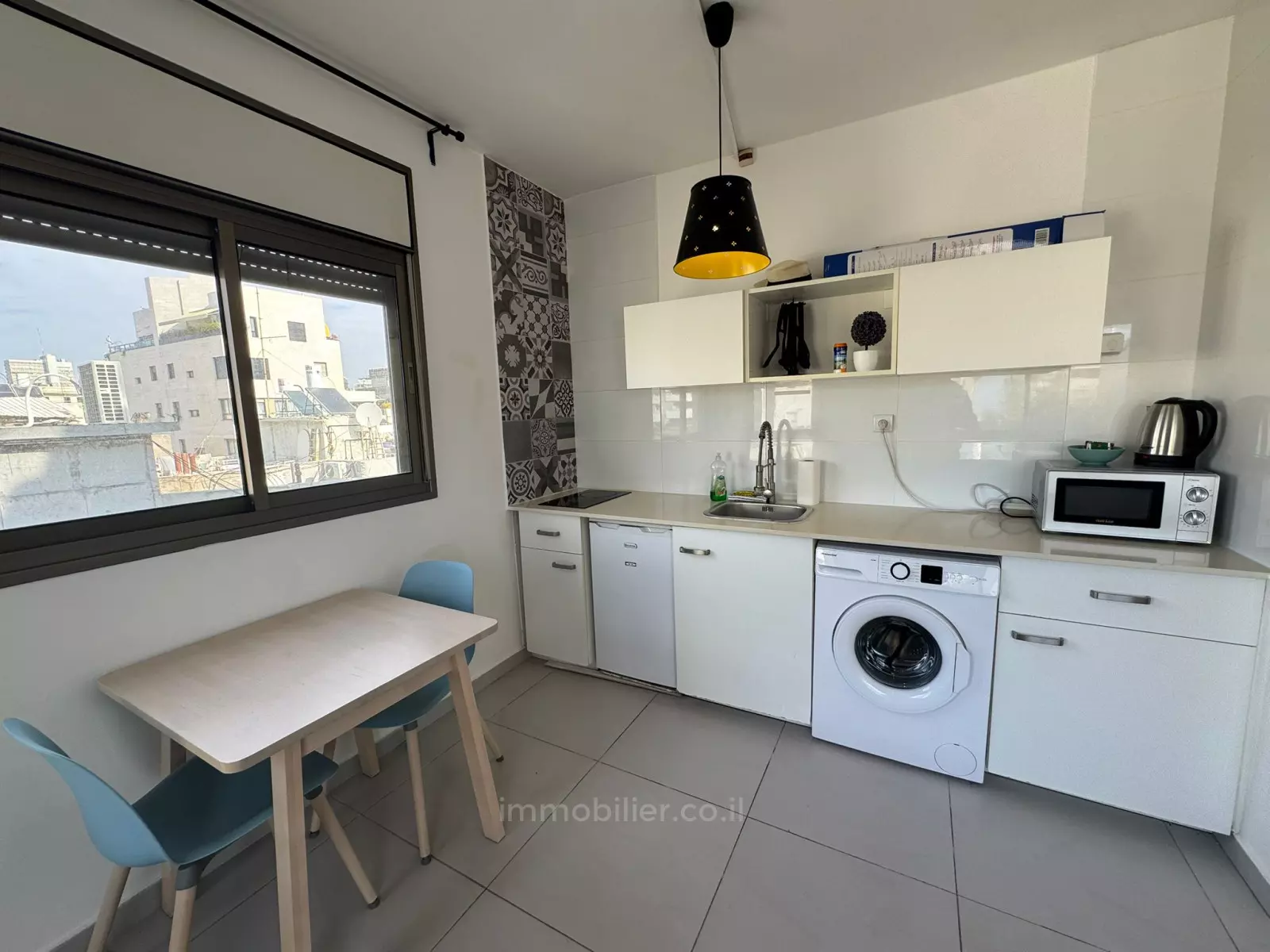 Apartment 2 rooms Tel Aviv Kerem Hatemanim 457-IBL-1409