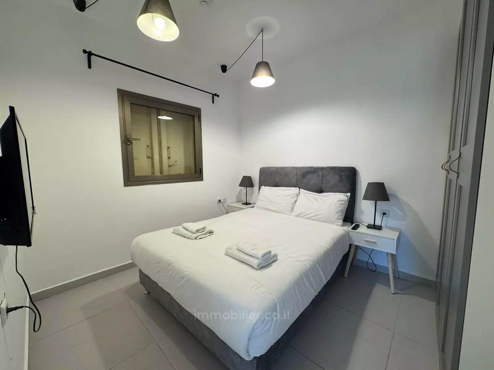 Apartment 2 rooms Tel Aviv Kerem Hatemanim 457-IBL-1409