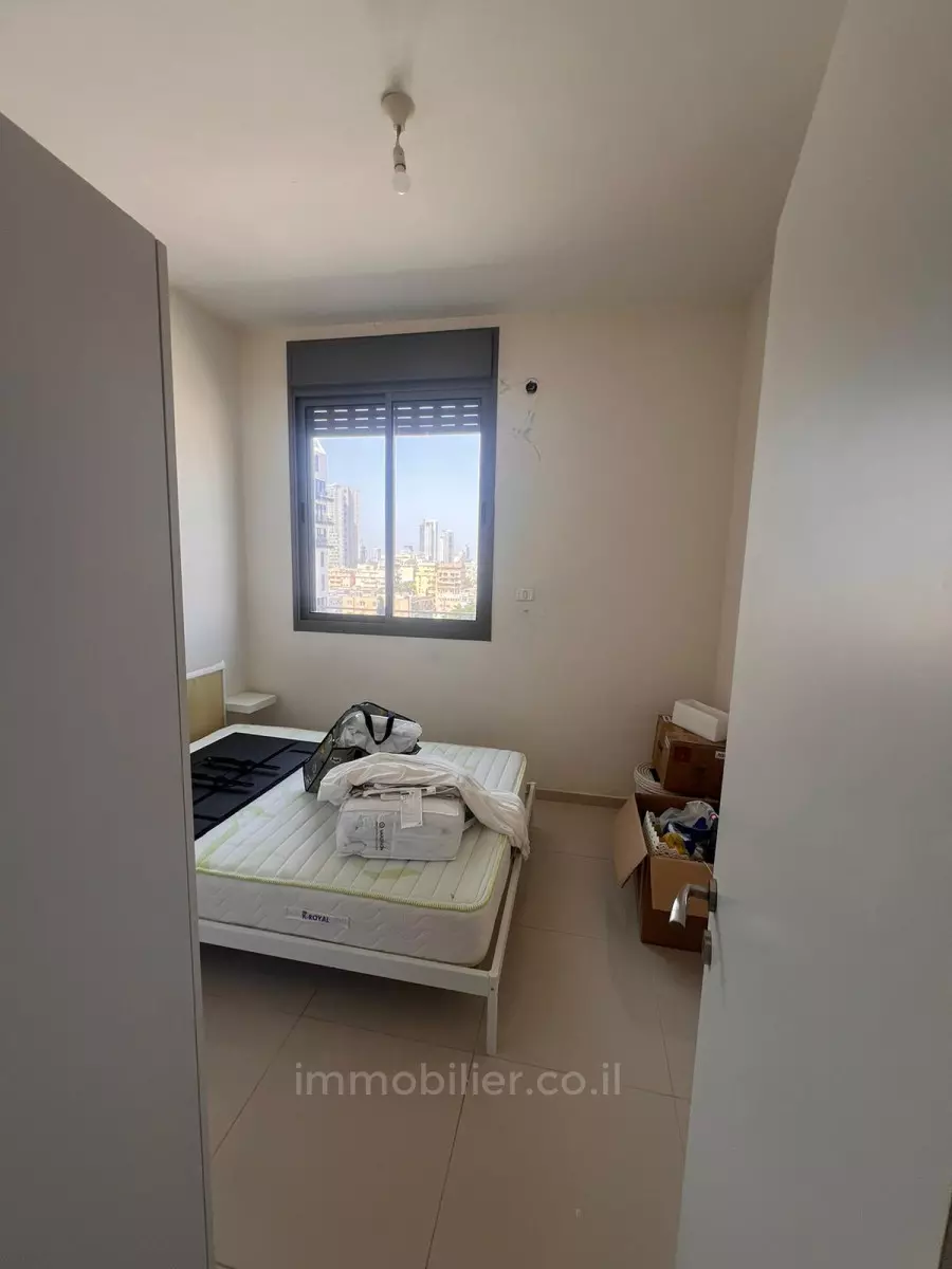 Apartment 3 rooms Tel Aviv Florentine 457-IBL-1412