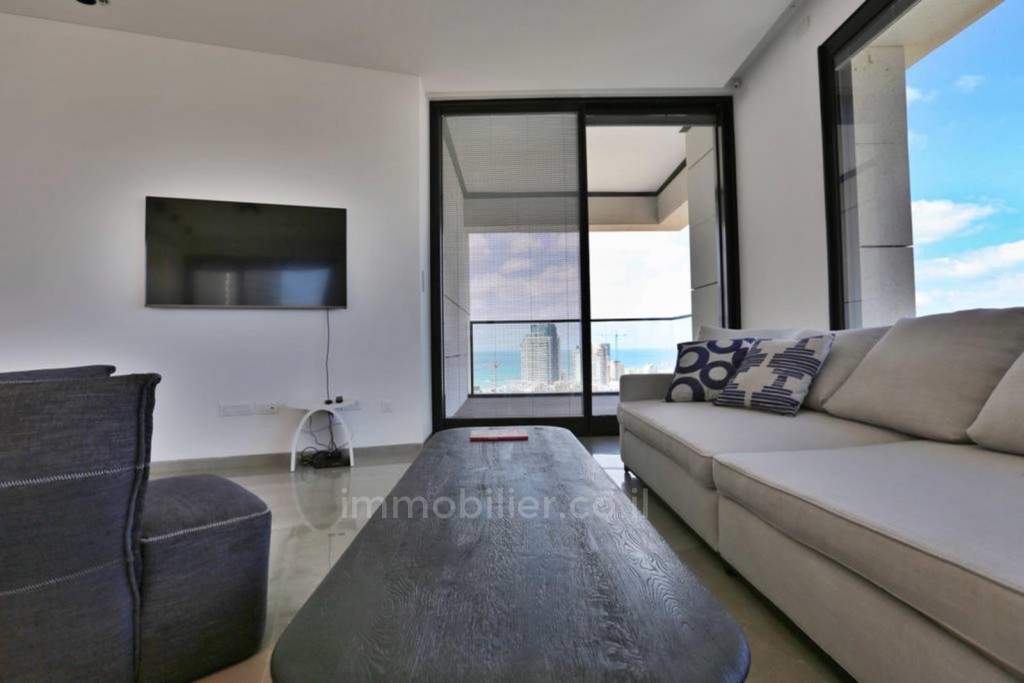 Apartment 3.5 Rooms Tel Aviv Neve Tsedek 457-IBL-515