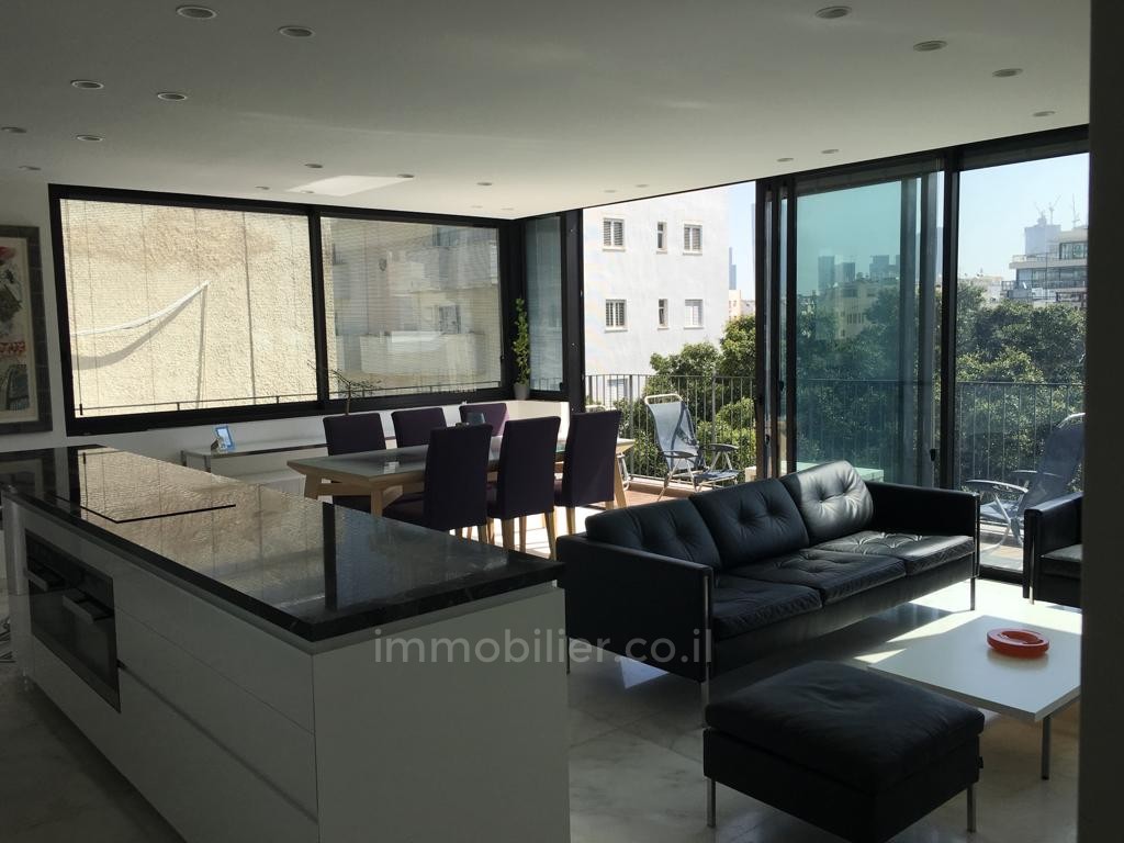 Apartment 4 Rooms Tel Aviv City center 457-IBL-681