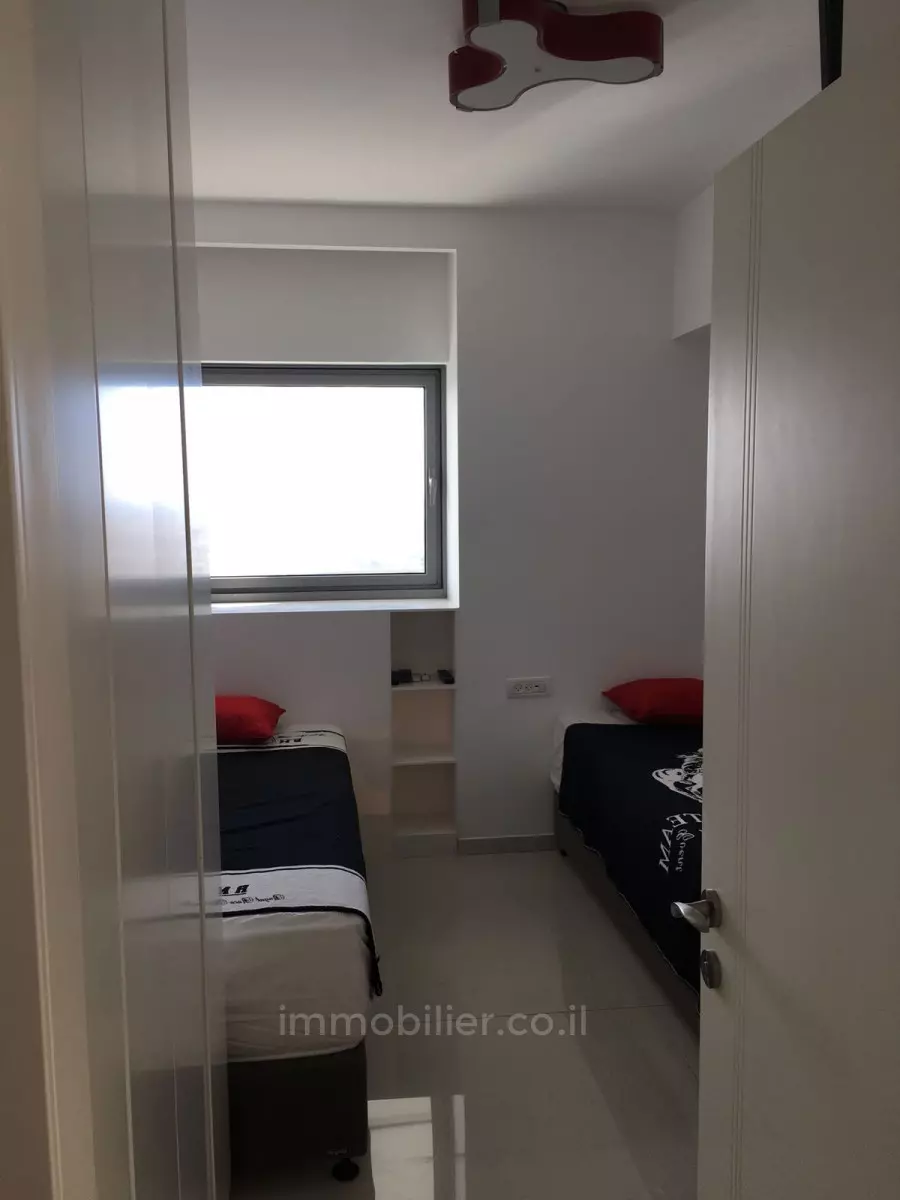 Apartment 3 rooms Tel Aviv Neve Tsedek 457-IBL-923