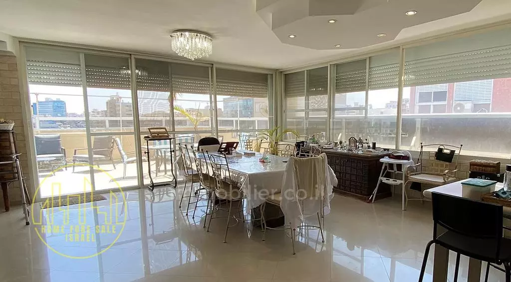 Penthouse 5 rooms Netanya City center 509-IBL-38