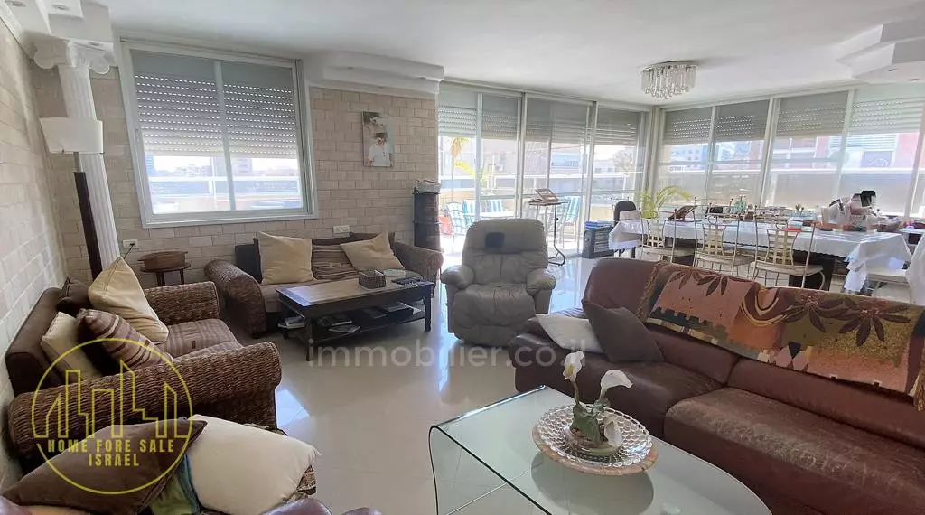 Penthouse 5 rooms Netanya City center 509-IBL-38