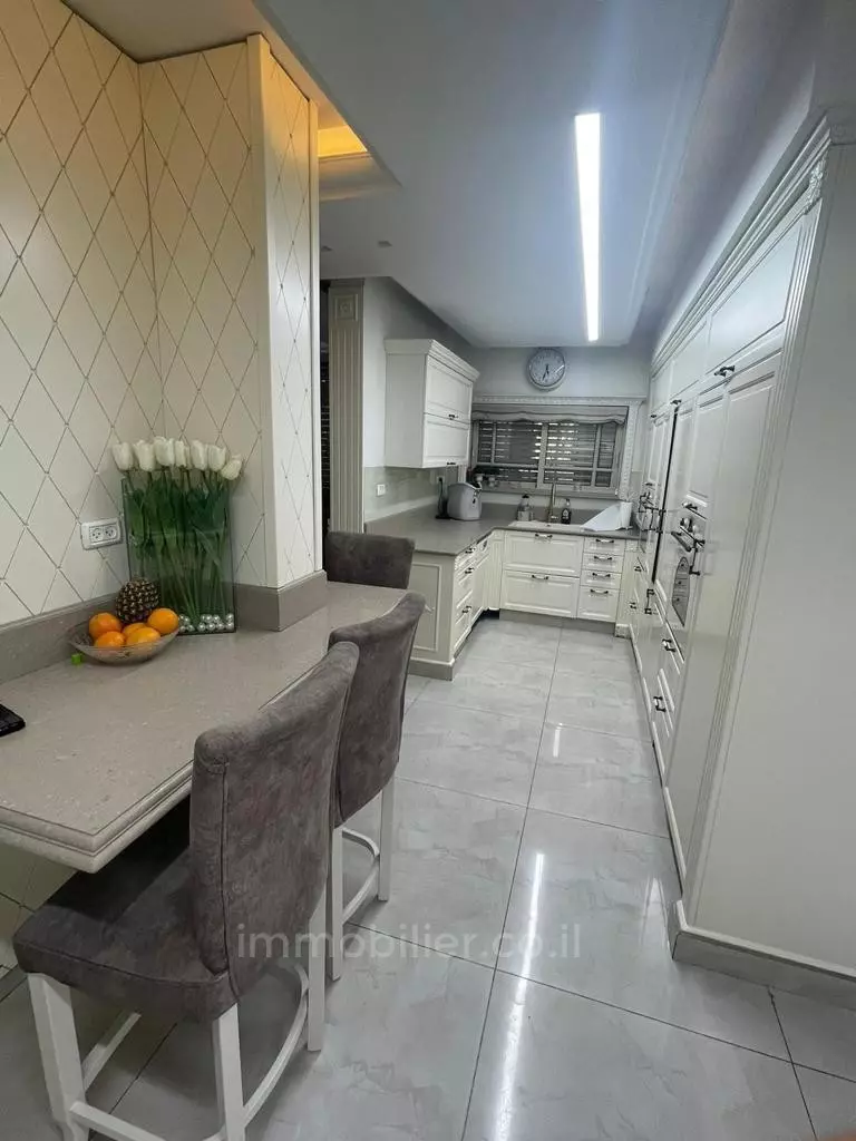 Ground floor 6 rooms Ashdod City 511-IBL-1261