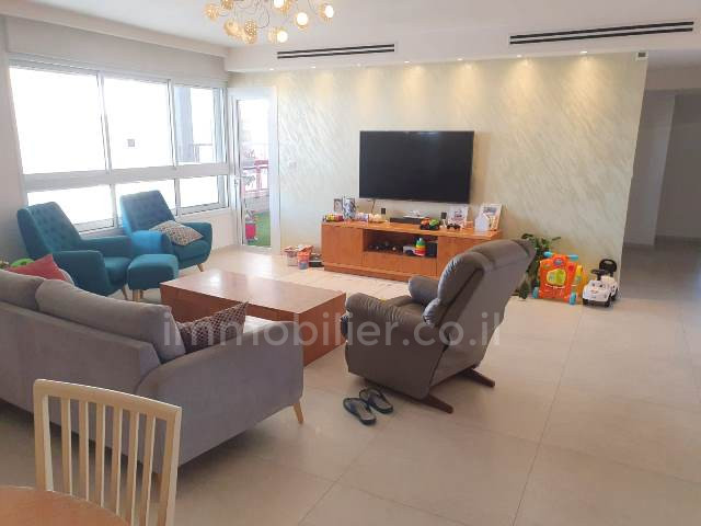 Apartment 5 Rooms Ashdod Youd Alef 511-IBL-1549