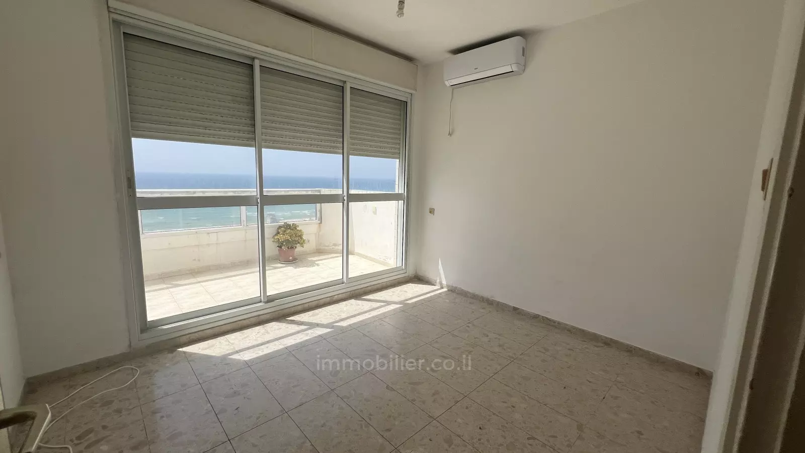 Apartment 3.5 Rooms Ashdod Alef 511-IBL-1560