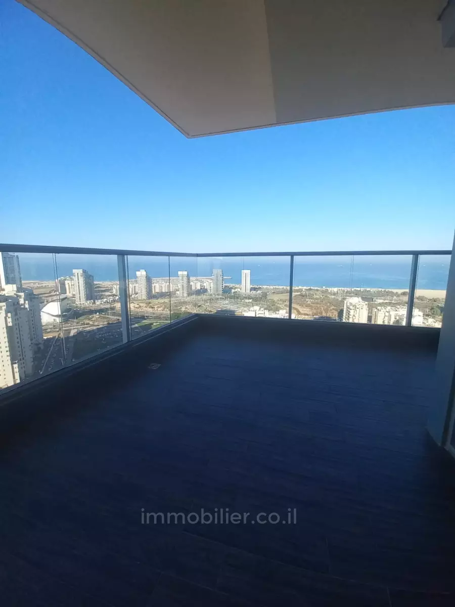 Apartment 5 Rooms Ashdod City 511-IBL-1571