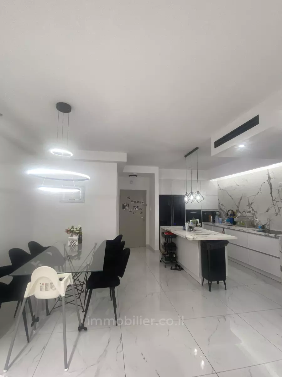 Apartment 4.5 Rooms Ashdod Alef 511-IBL-1575