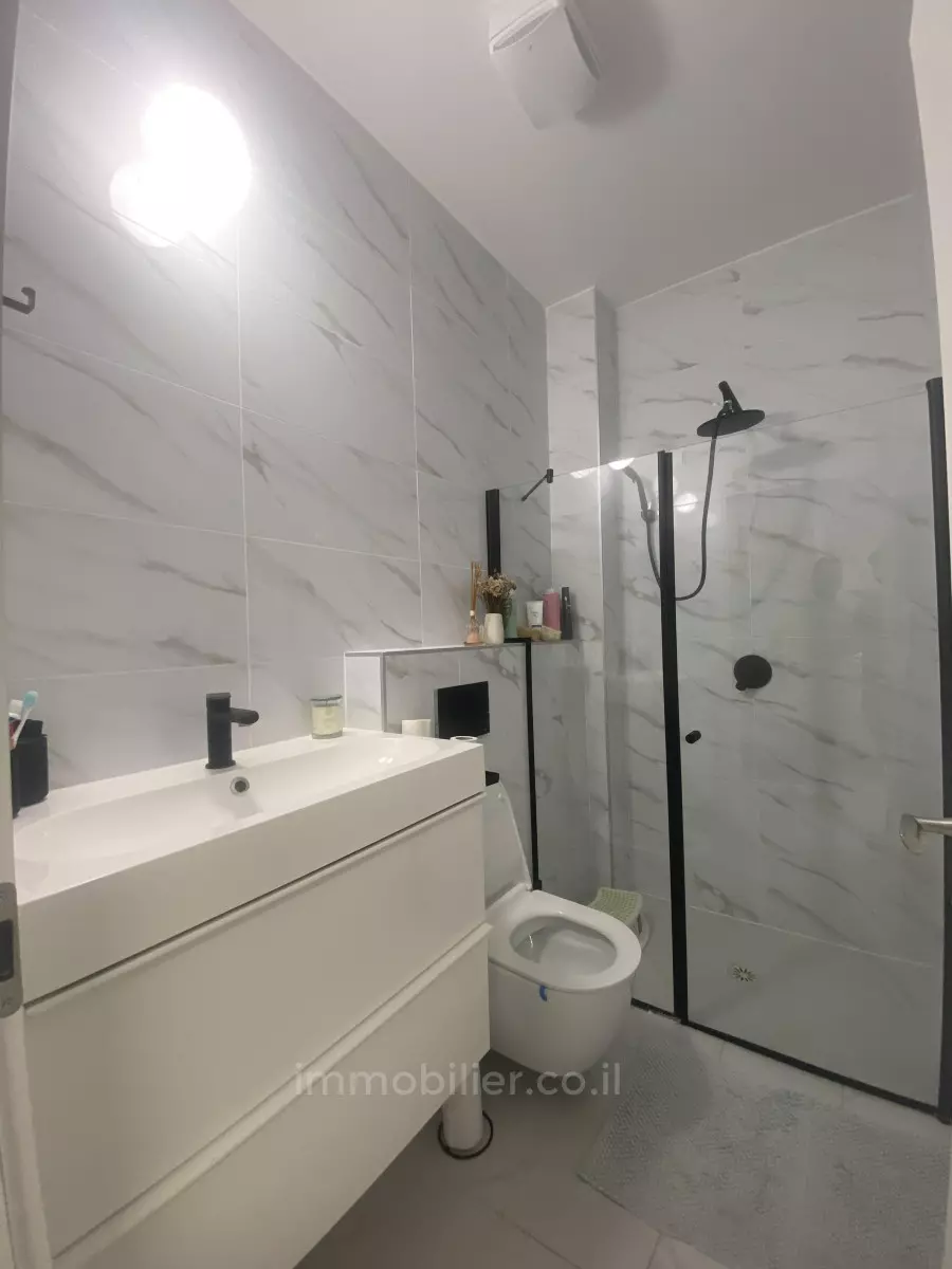 Apartment 4.5 Rooms Ashdod Alef 511-IBL-1575