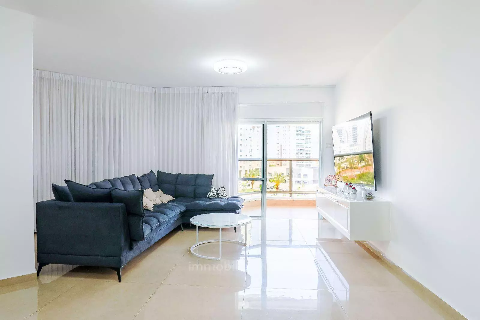 Apartment 5 Rooms Ashdod Tet vav 511-IBL-1576