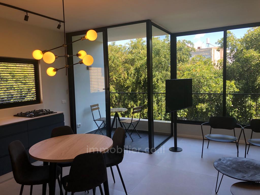 Apartment 3 Rooms Tel Aviv Dizengof 511-IBL-1585