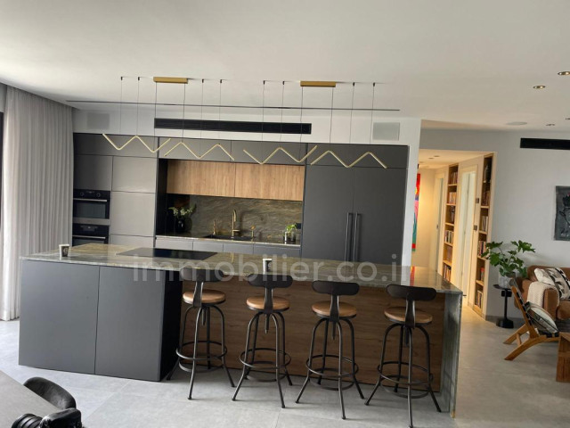 For sale Apartment Tel Aviv