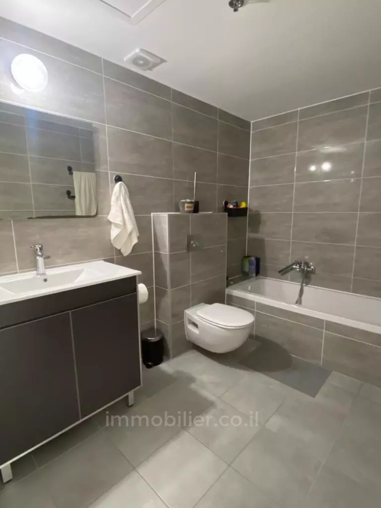 Apartment 3 Rooms Ashdod Het 511-IBL-1596