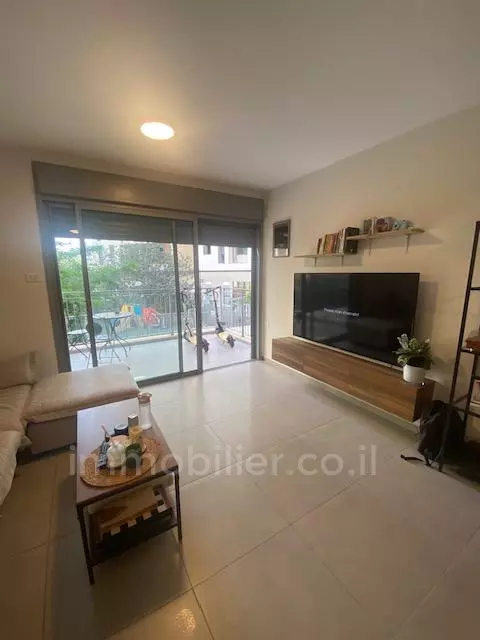 Apartment 2 Rooms Tel Aviv Florentine 511-IBL-1601