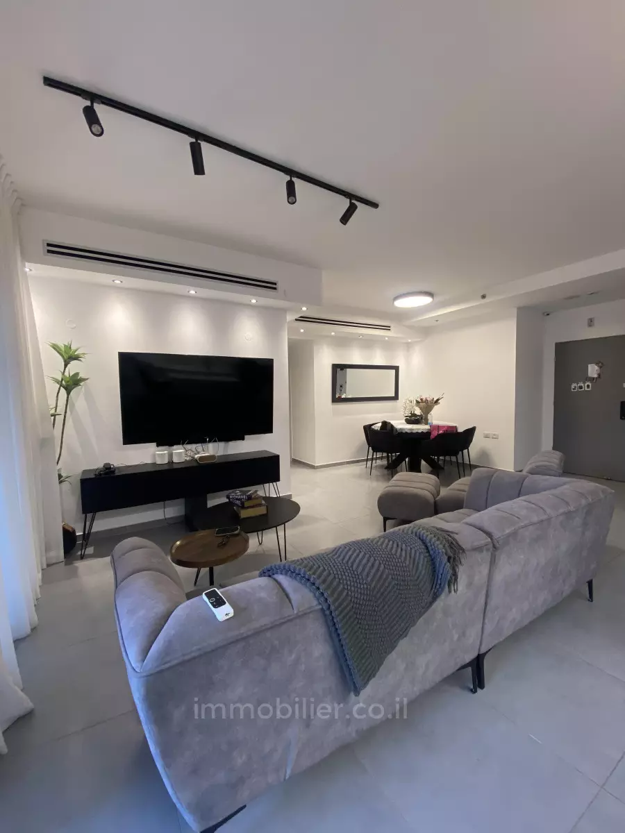 Apartment 5 rooms Ashdod Mar 511-IBL-1609