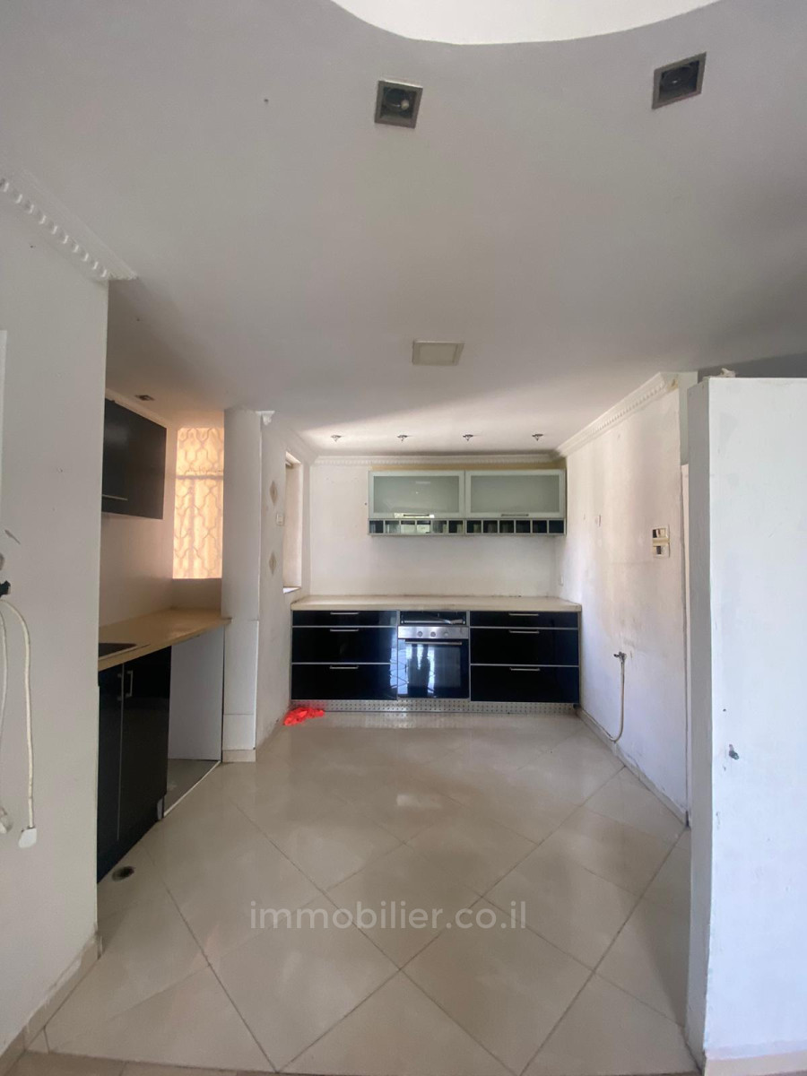 Apartment 3 Rooms Ashdod Dalet 511-IBL-1610