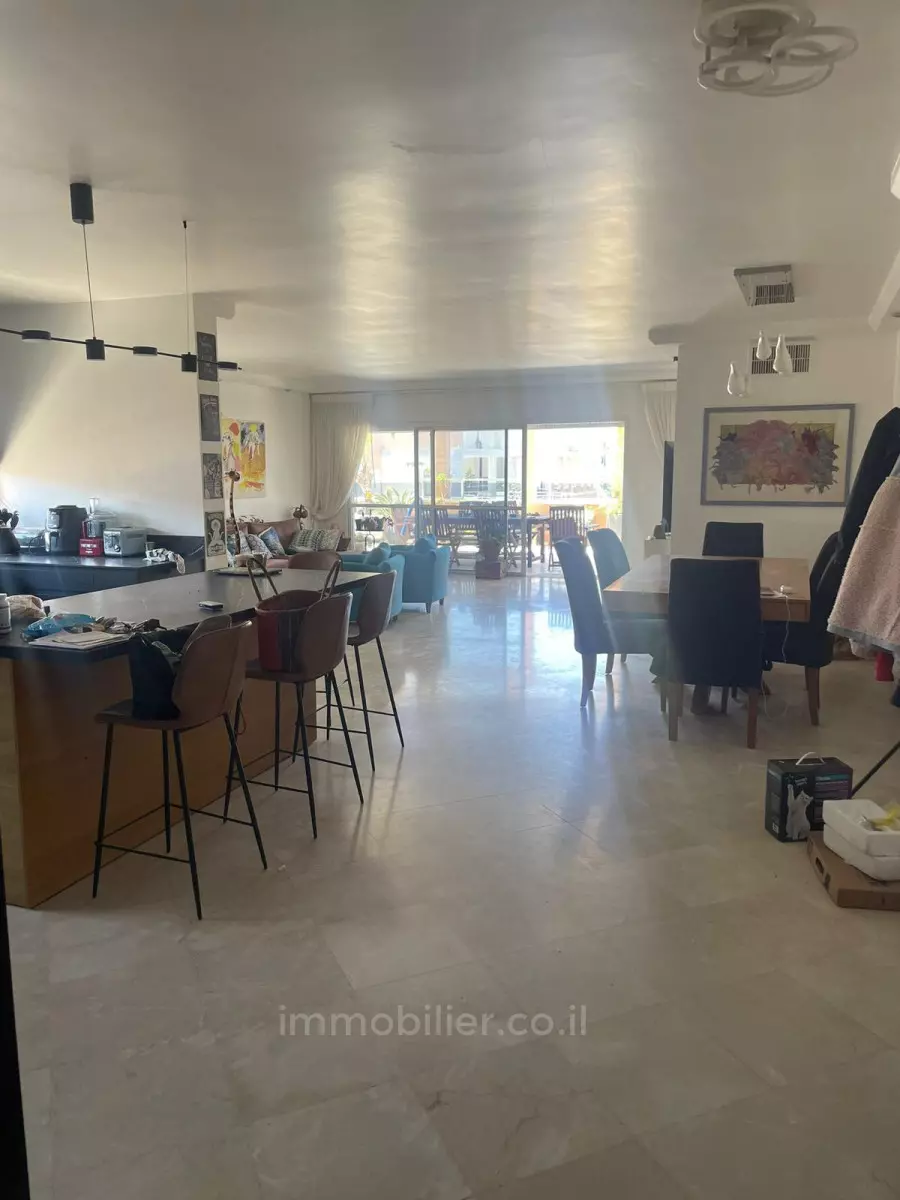 Penthouse 5 Rooms Ashdod Youd Alef 511-IBL-1620