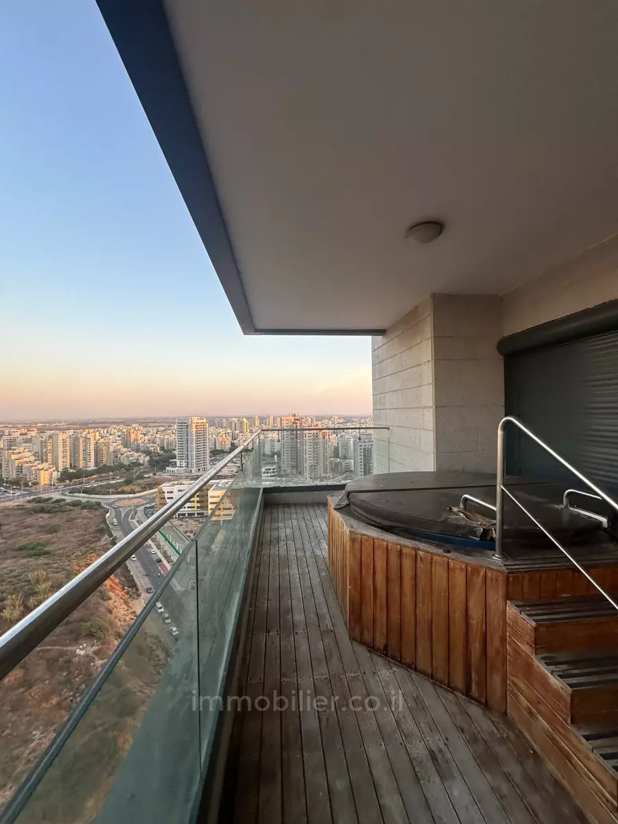 Mini-Penthouse 5 Rooms Ashdod Mar 511-IBL-1630