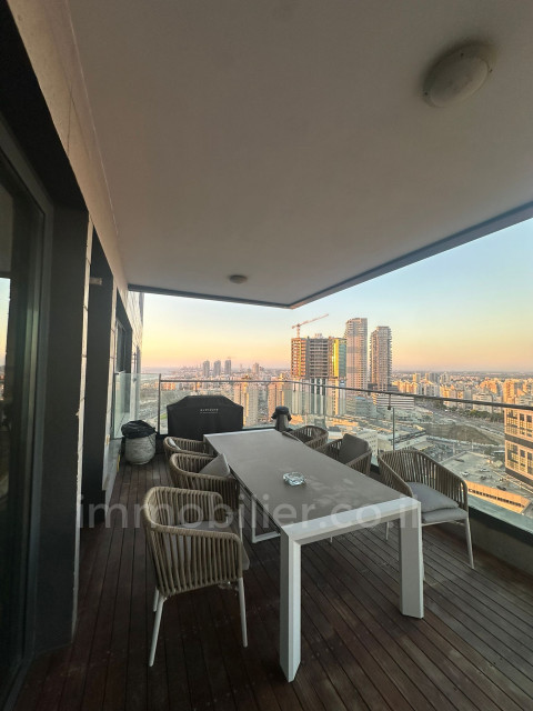 For sale Mini-Penthouse Ashdod