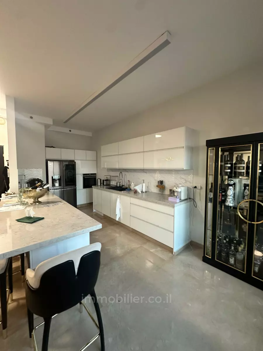 Mini-Penthouse 5 Rooms Ashdod Mar 511-IBL-1630