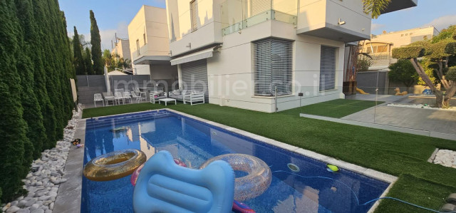 For sale Villa Ashdod