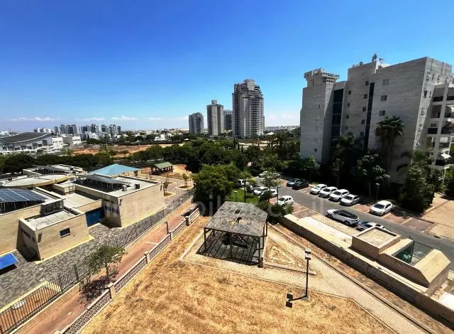 Apartment 4 Rooms Ashdod Youd bet 511-IBL-1659