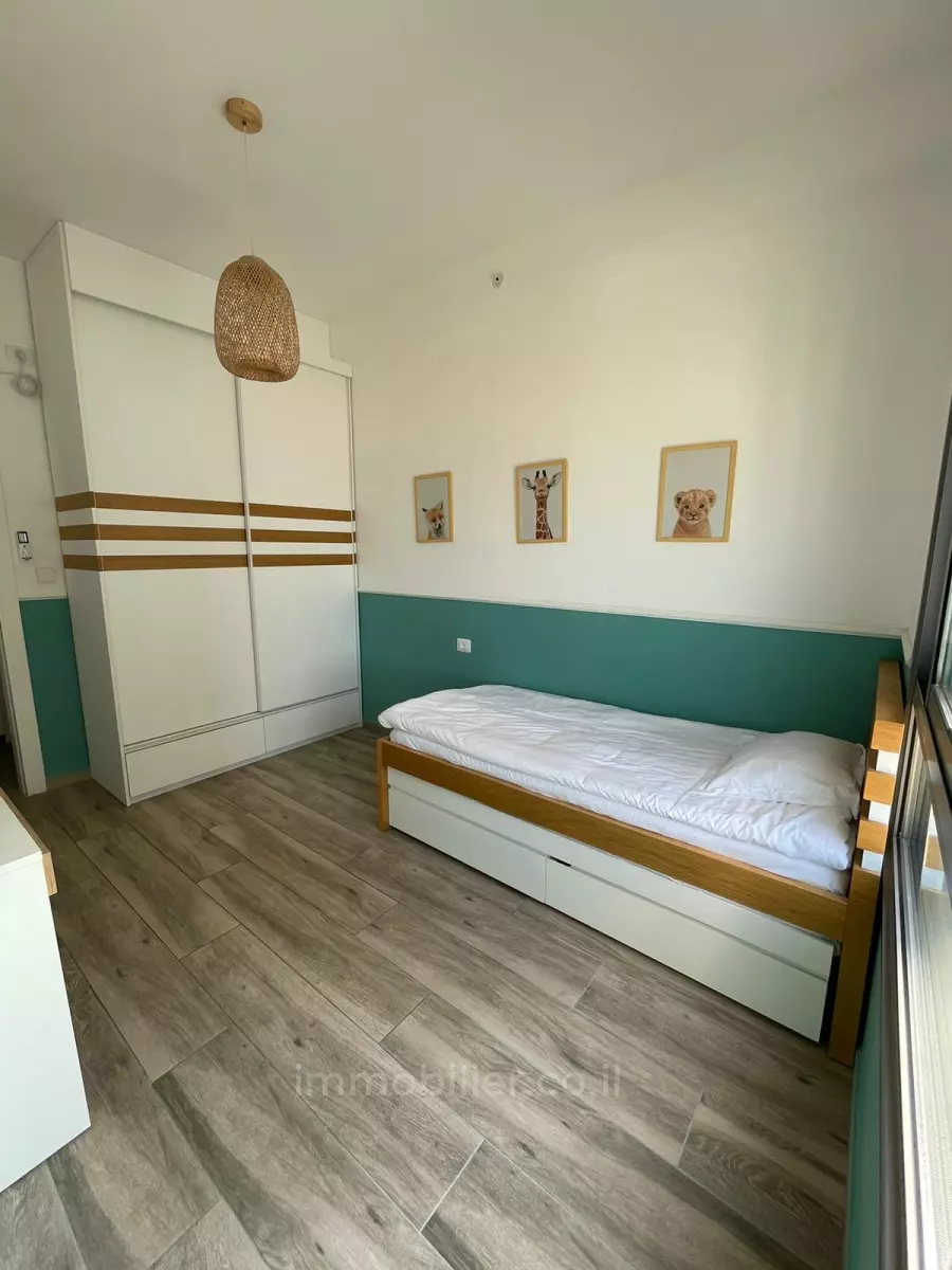 Apartment 5 Rooms Ashdod Mar 511-IBL-1671